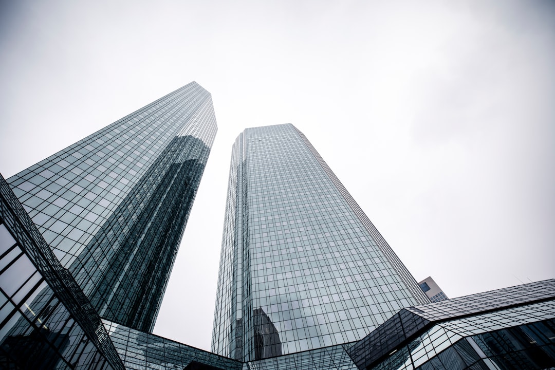 From Diversification to Correlation: The 60/40 Reality Check