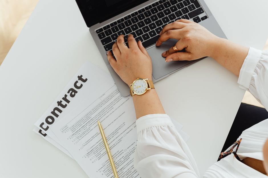 How Futures Contracts Work (In Plain Language)