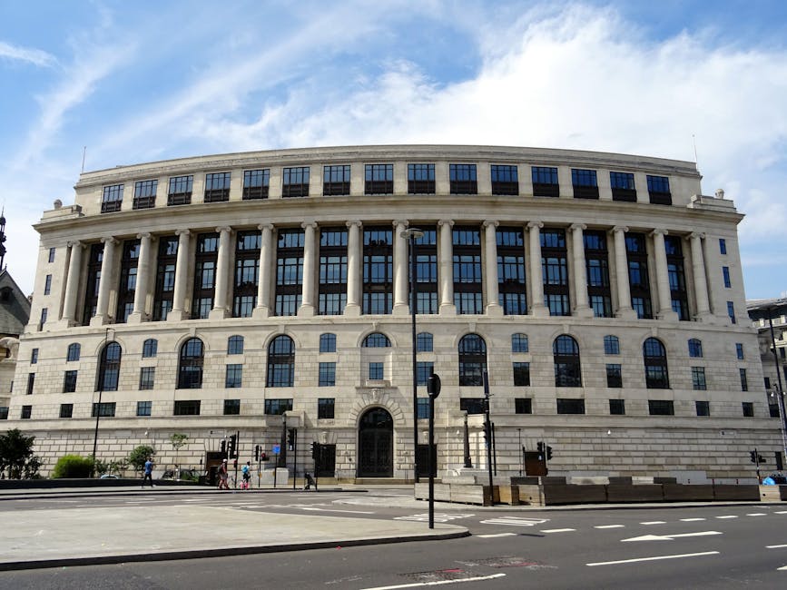 Lenders Building Advocacy Arms