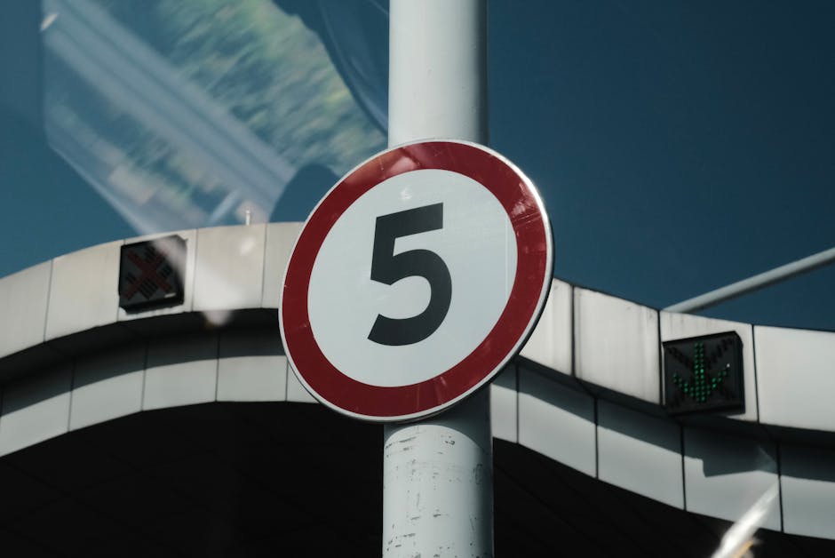 Limitations of Insider Signals: What You Should Not Ignore