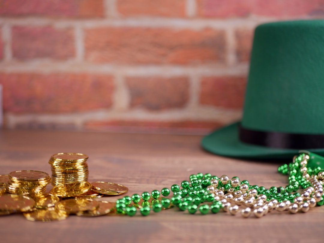 Behavioral insights: avoiding the gambler’s mindset