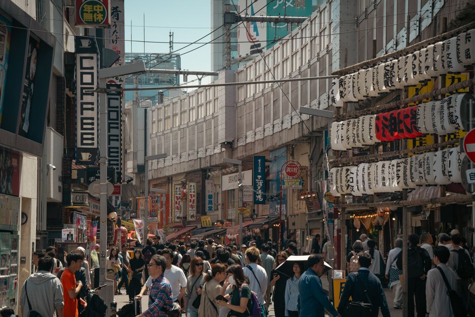 Market Backdrop: Inflation, Yen, and Global Flows