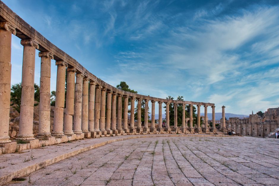 Valuation Framework for Jerash: How to Think About 2026 Earnings in Context