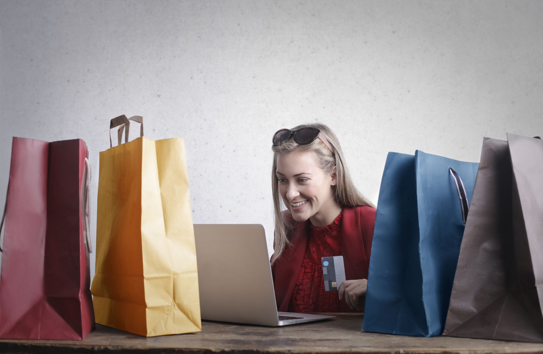 Best Credit Cards for Online Shopping: Top Picks and Smart Tips