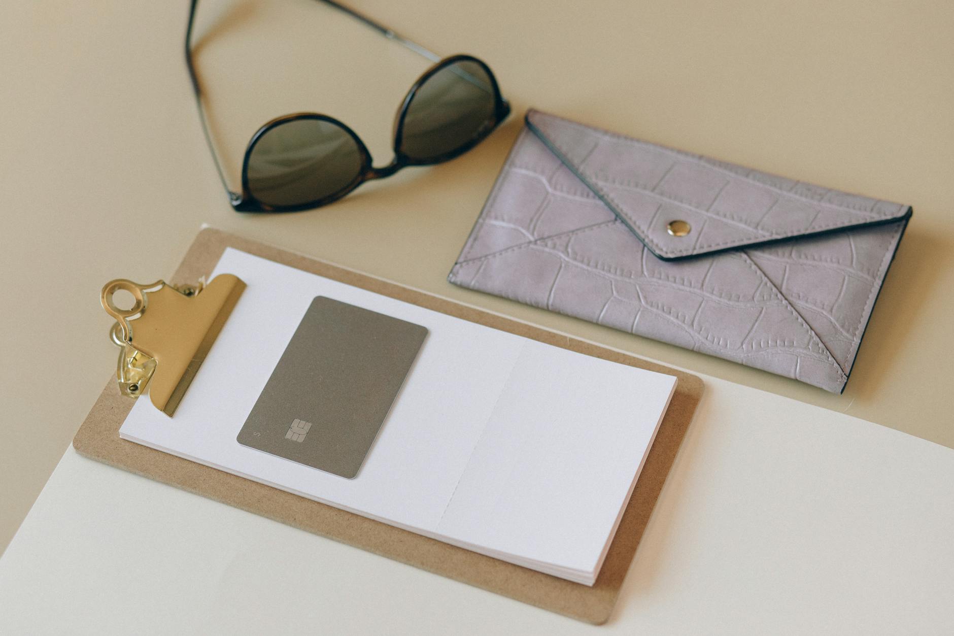 Credit Cards Without Annual Fees with Top Ratings: 2026 Guide