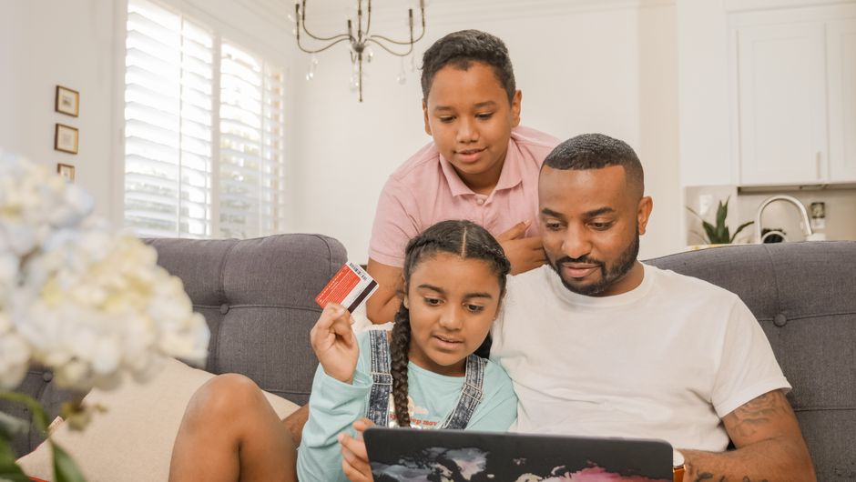 Real-World Scenario: A Family Navigates Loss and Rebuilds