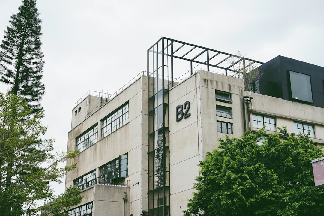 Broader Market Context: Biotech Stocks and Insider Activity in 2026