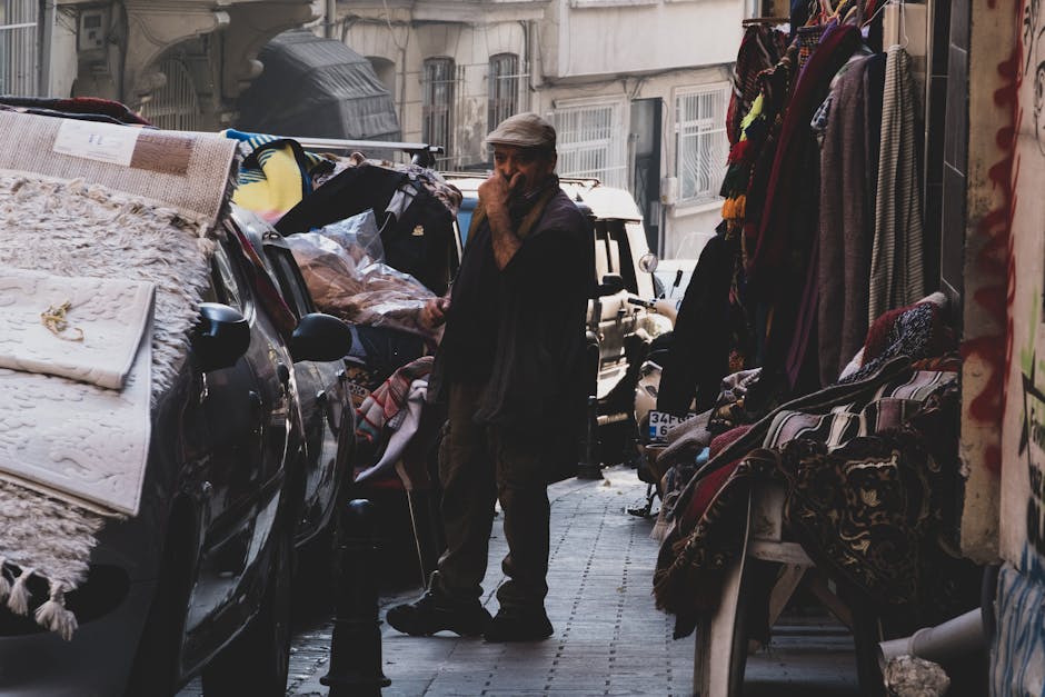 Live Market Reaction in After-Hours Trading