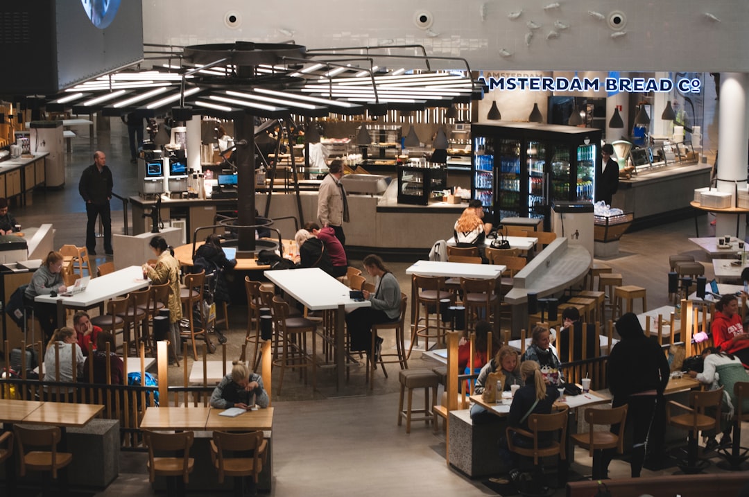 Market Context: Casual Dining and Corporate Governance in 2026