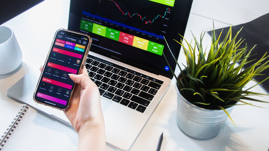 Labor Market: Slower Hiring, Ongoing Resilience