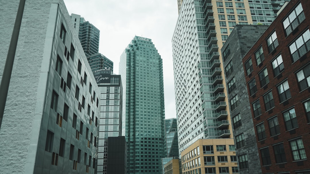 Market reactions and quotes from lenders