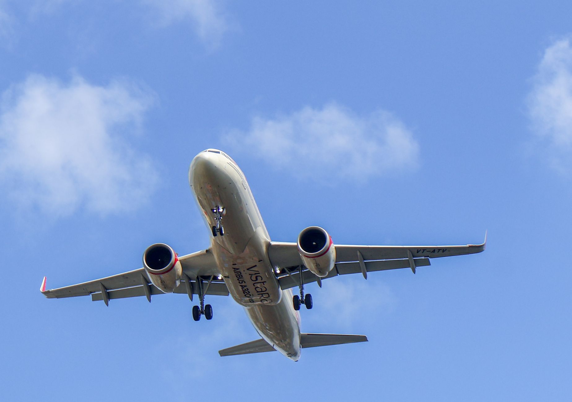 Aircraft Loophole That Lets Businesses Write Off Jets Fast