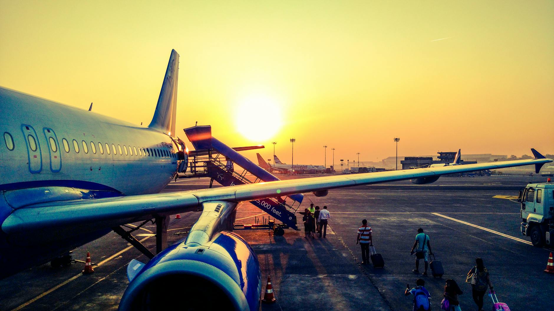 Airfare 15% Jump Clouds Business Travel Spending Trends