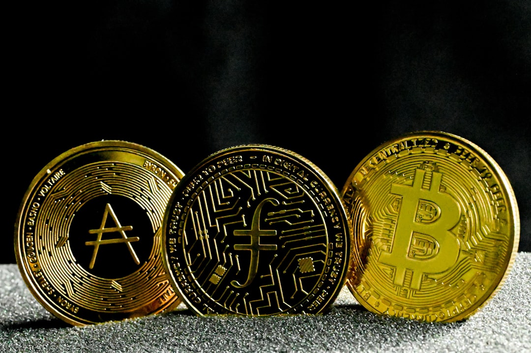 Altcoins Bitcoin Crash After Trump Pledge Stuns Markets