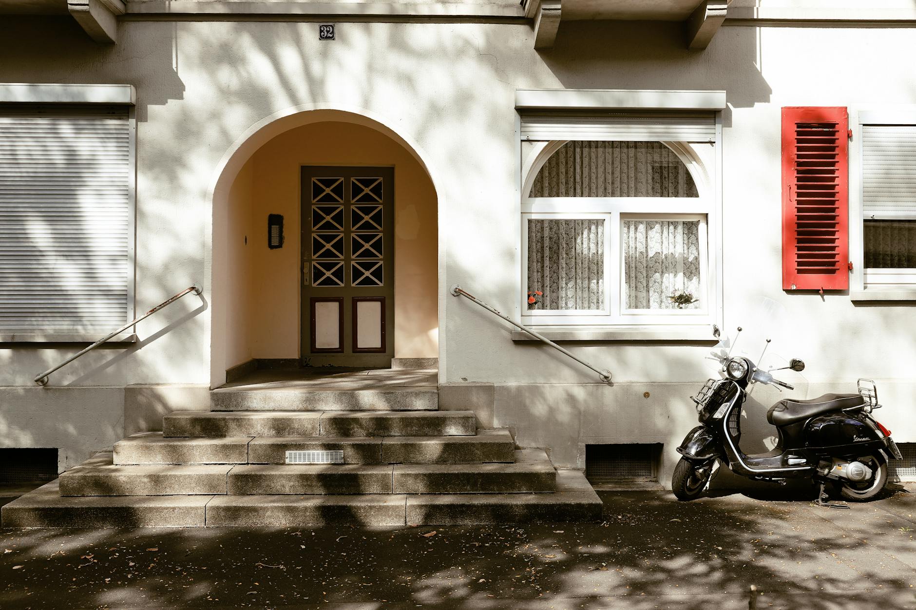 Backdoor Roth Move High Earners Tap $7,500 Tax-Free