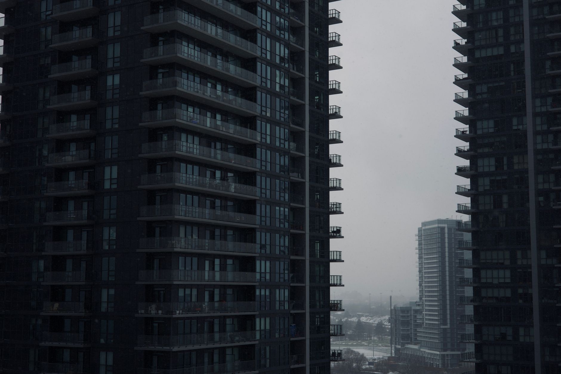 Bipartisan Push Revives Condo Safety Repairs Bill in Florida