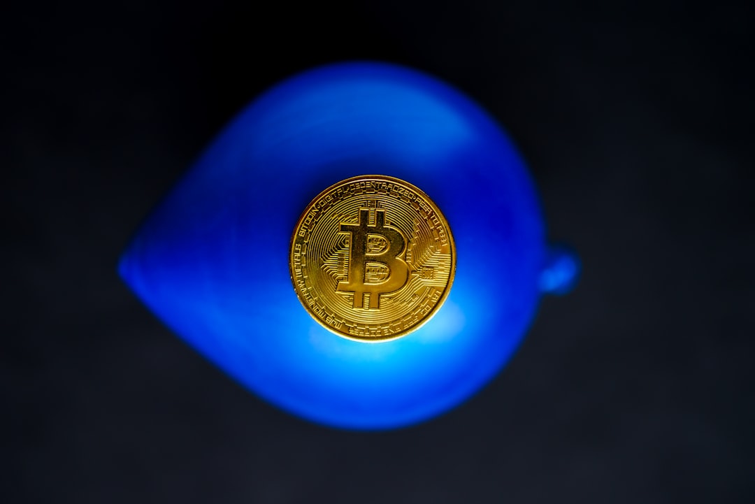 Bitcoin Market Positioned Upside Signal Caution in Rally