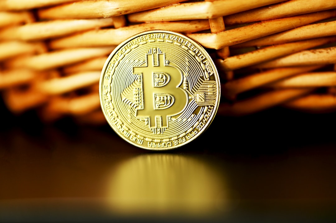 Bitcoin Trades Narrow Corridor as Liquidity Tightens