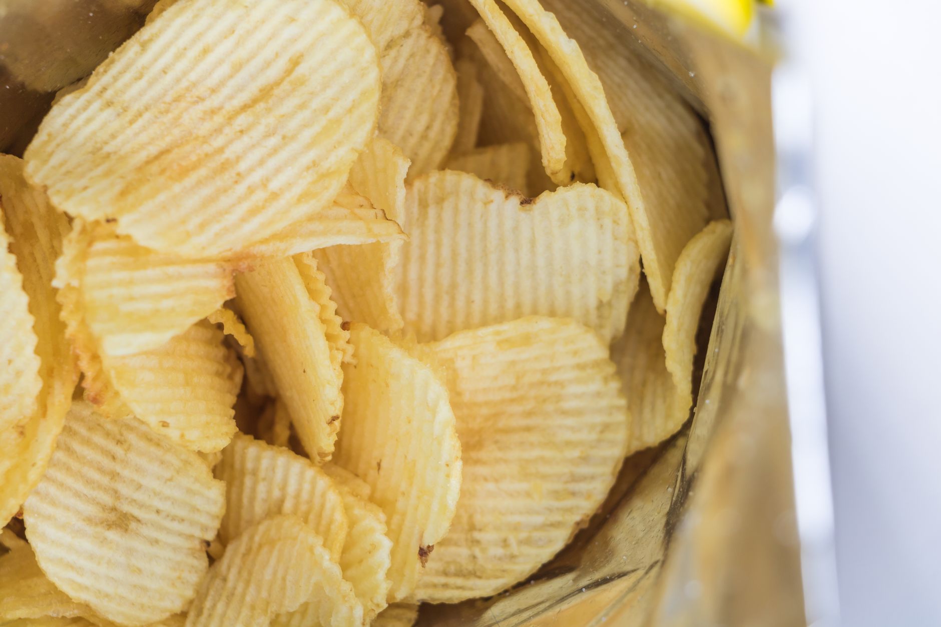 Chip Pullback Ushering Bumpy Market Prompts Sector Bets
