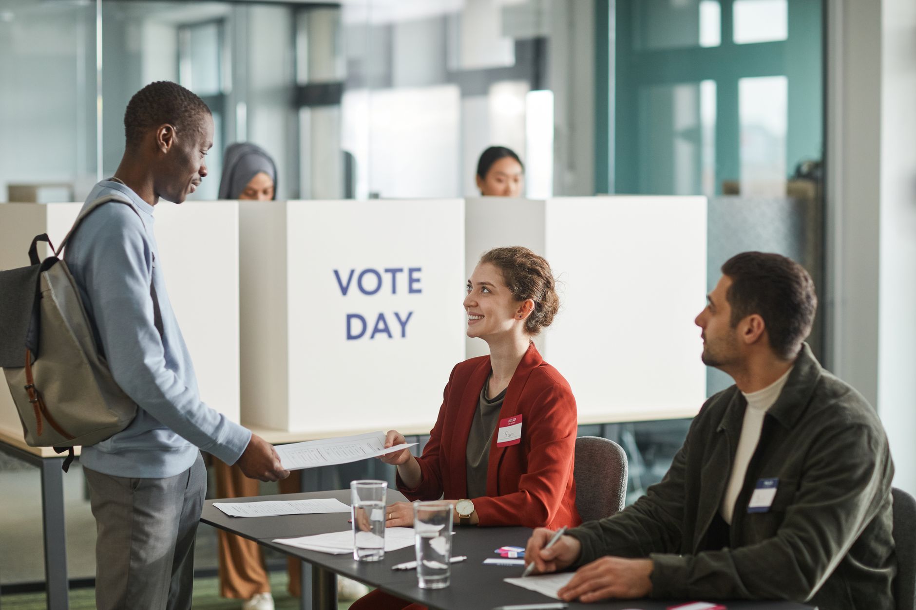 College Students Voting with AI: Goldman Has Receipts