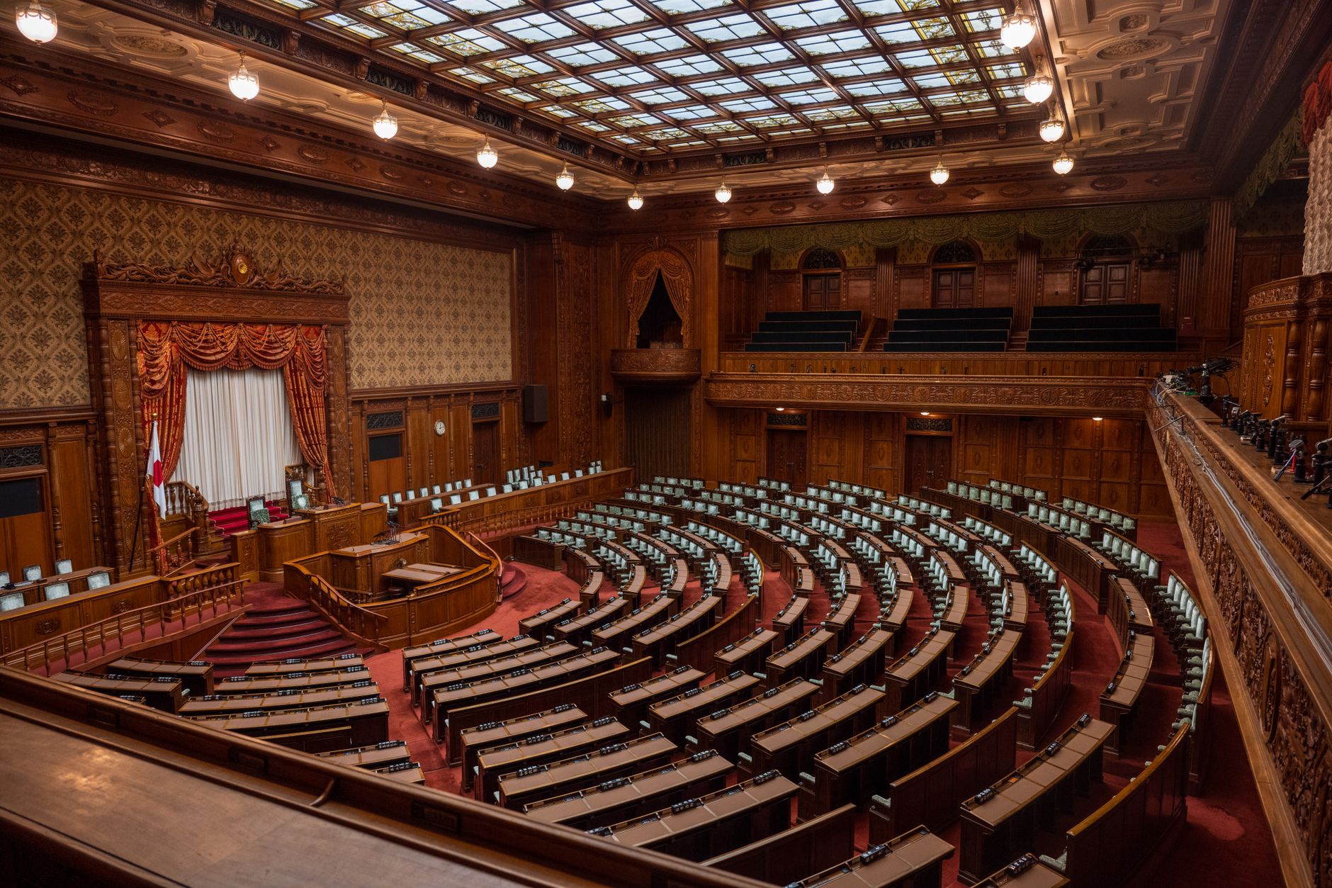 Congress Trading They’re About to Pass — Legal but Debated
