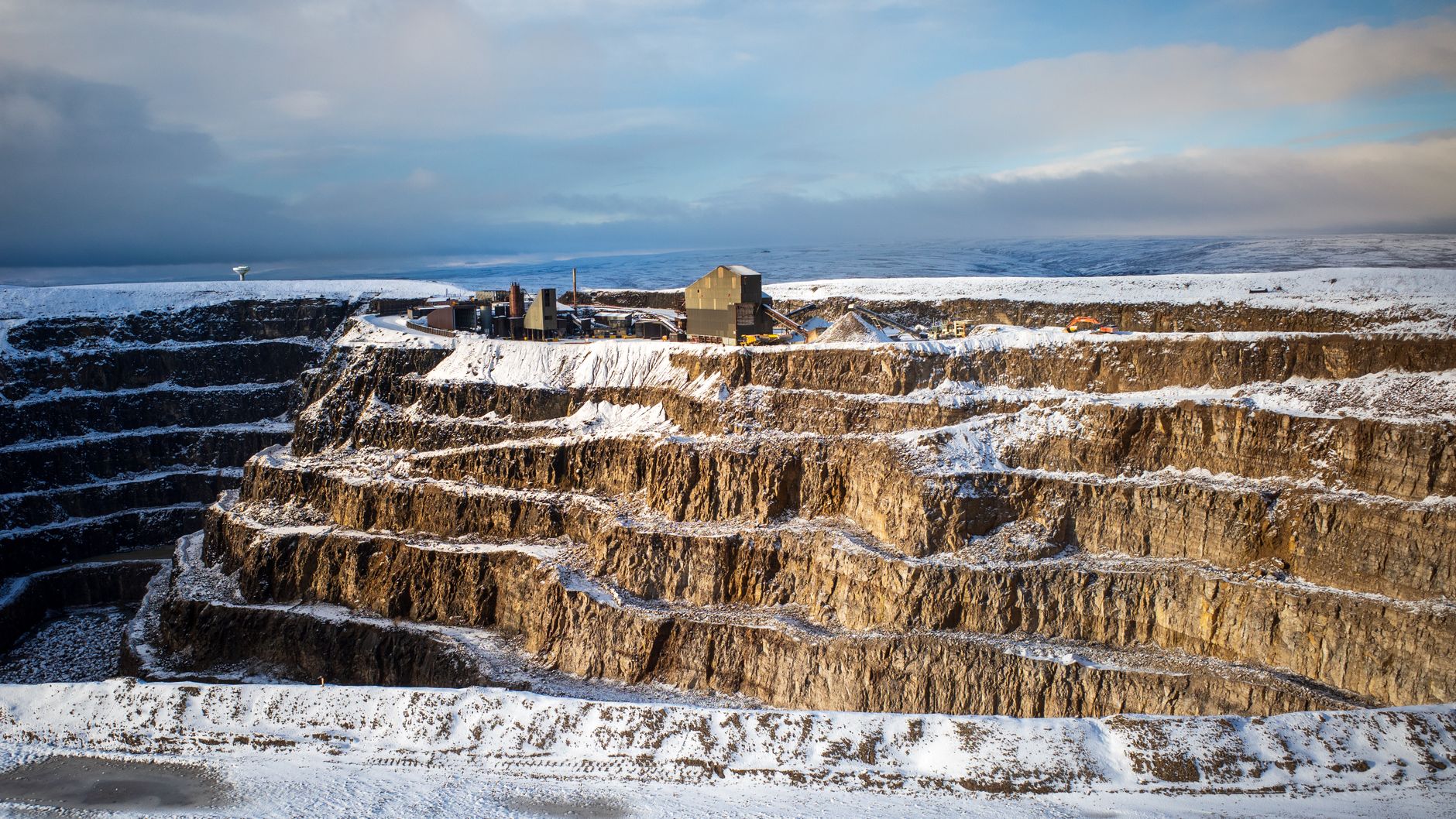 COPX vs CPER: Copper Miners or Copper Futures in the Squeeze