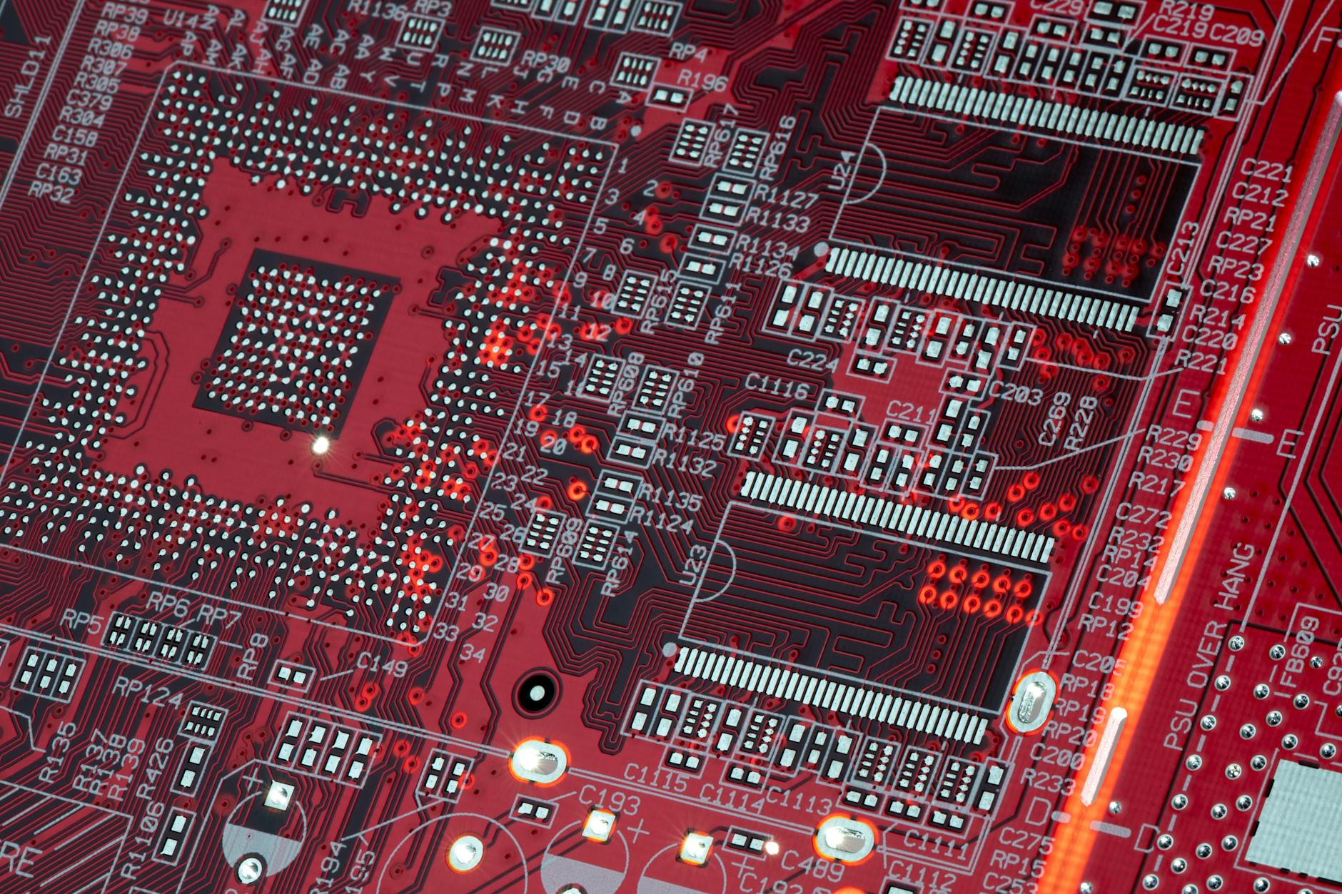 Daiwa Upgrades Qualcomm to Outperform on AI Pivot Bets