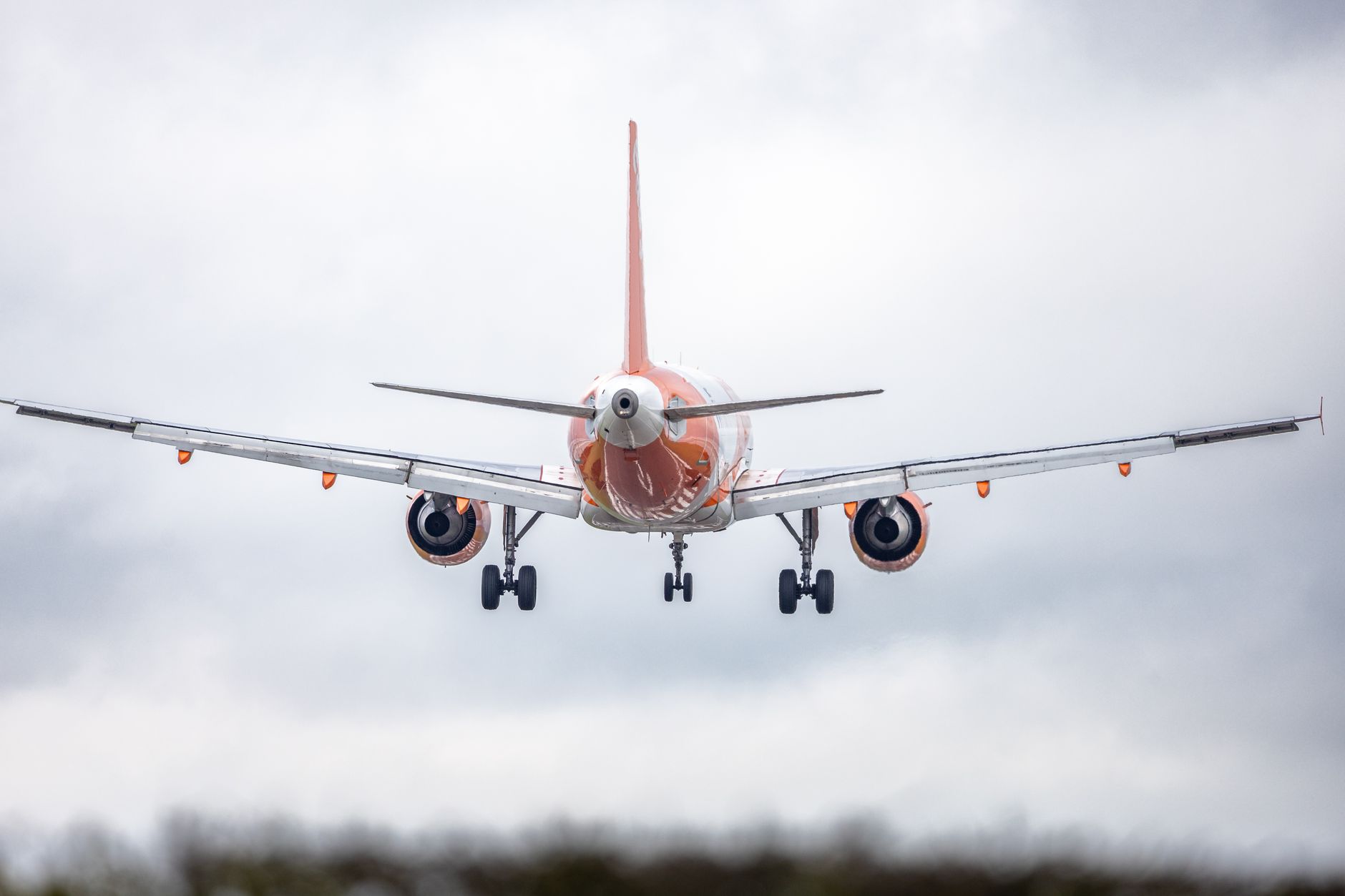 EasyJet Accepts Takeover Offer From Apollo for £5.7B Deal