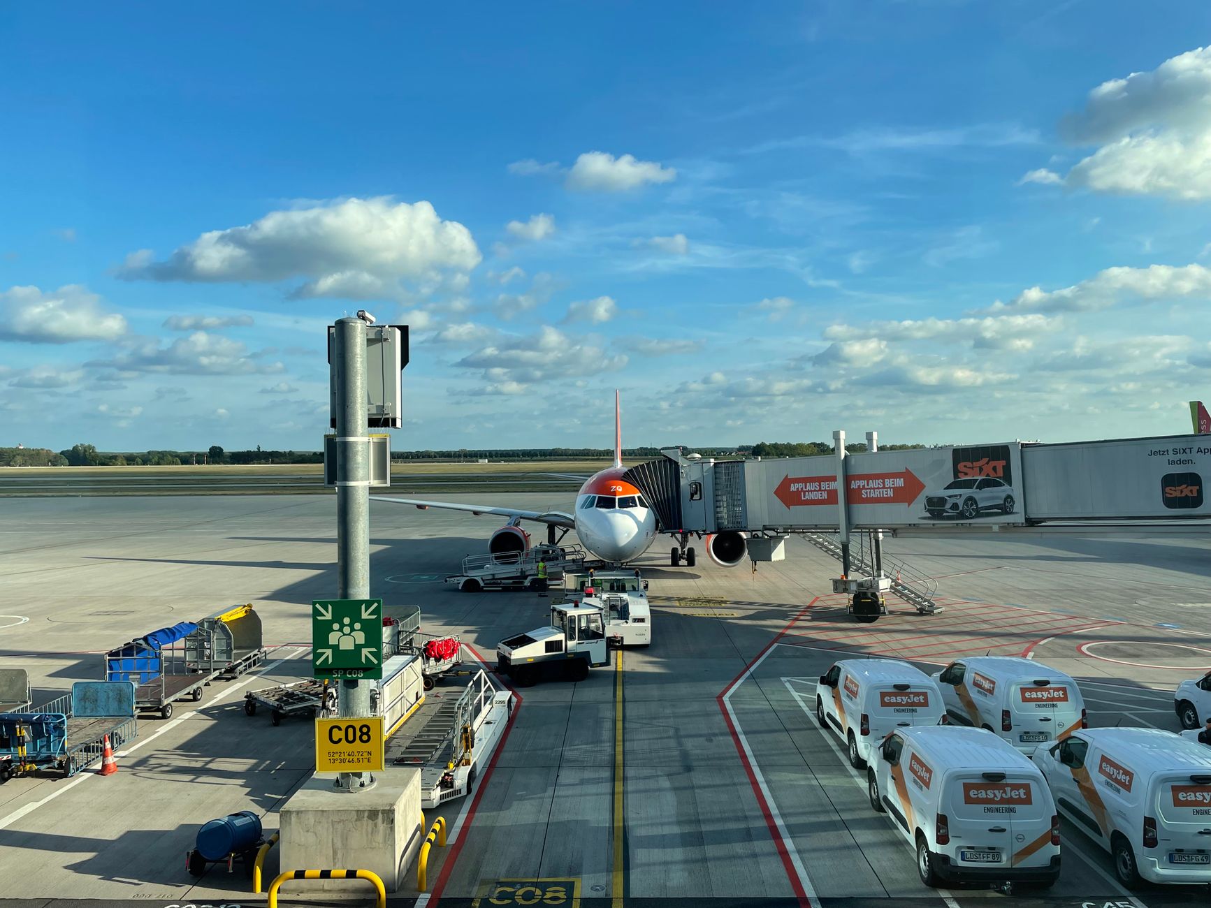 EasyJet Agrees $6.7 Billion Takeover by U.S. Private Firm