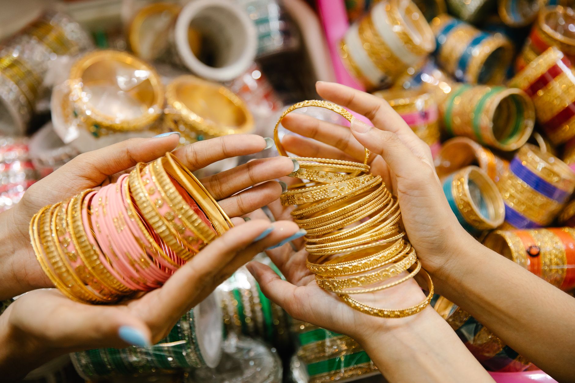 Forget GLD? The Same Gold Costs Less in a Cheaper Fund