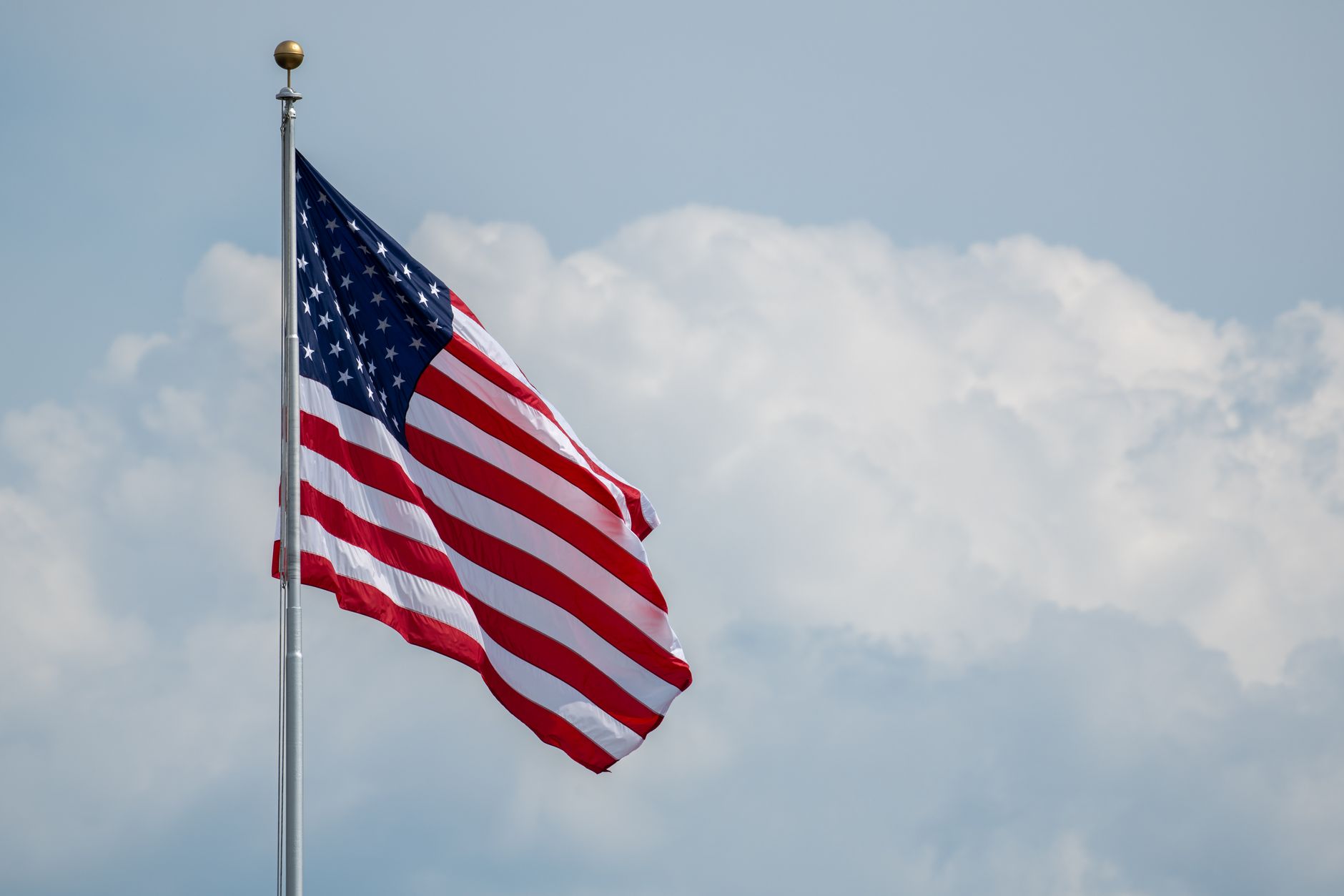 Fundstrat’s Lee: July Will Push Stocks Higher This Year