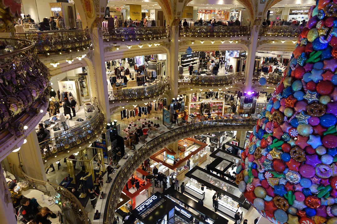 Global Prices Settle Above $100 as Iran Escalates Strikes