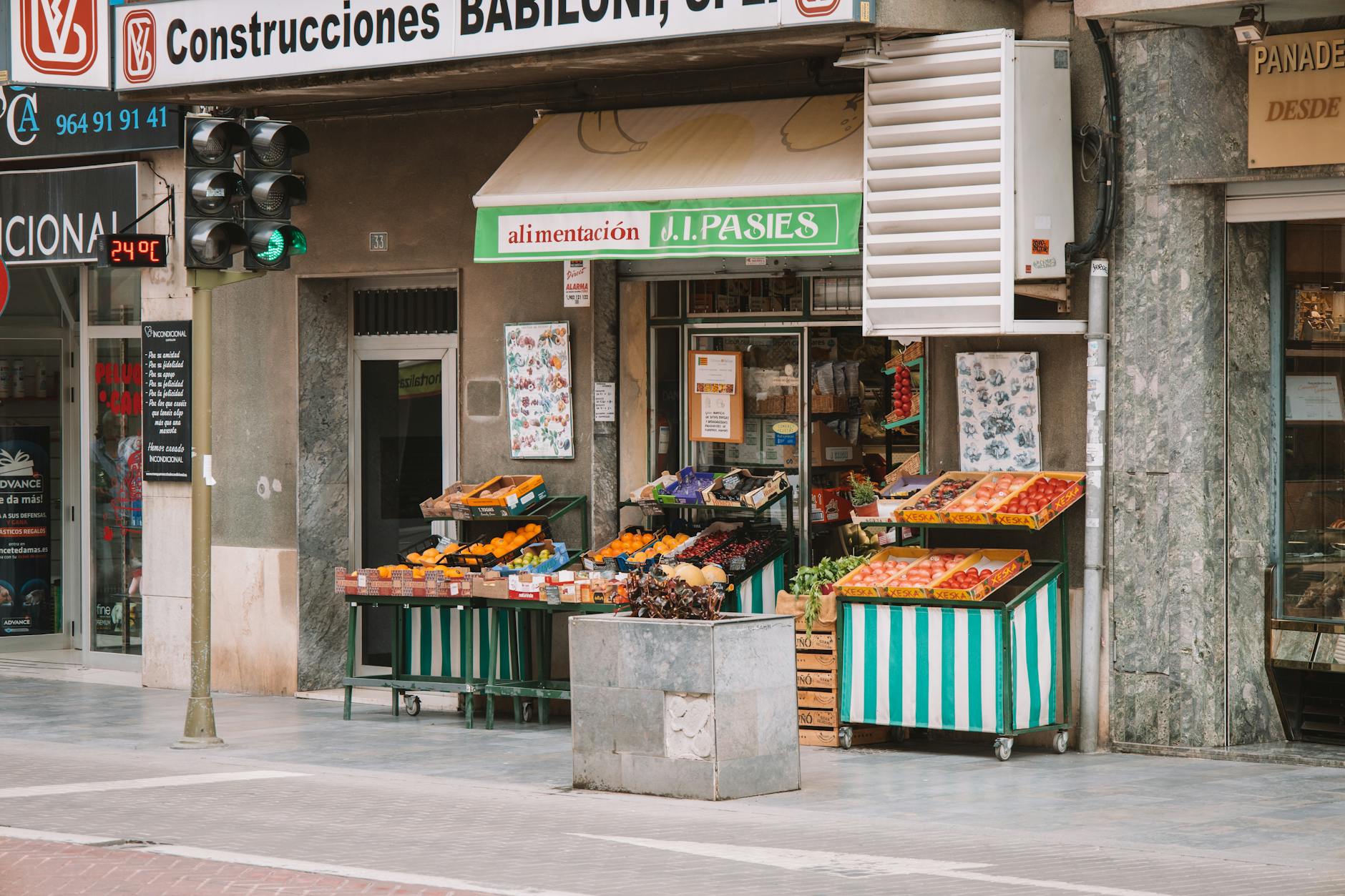 Grocery Restaurant Prices Post Sharpest Jump Since 2025