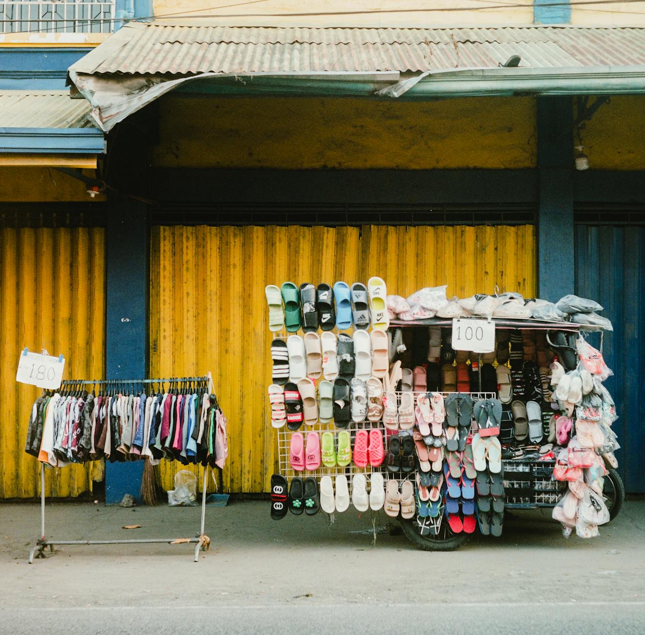 Here Friday’s Wall Street: Friday Analyst Calls Top Picks