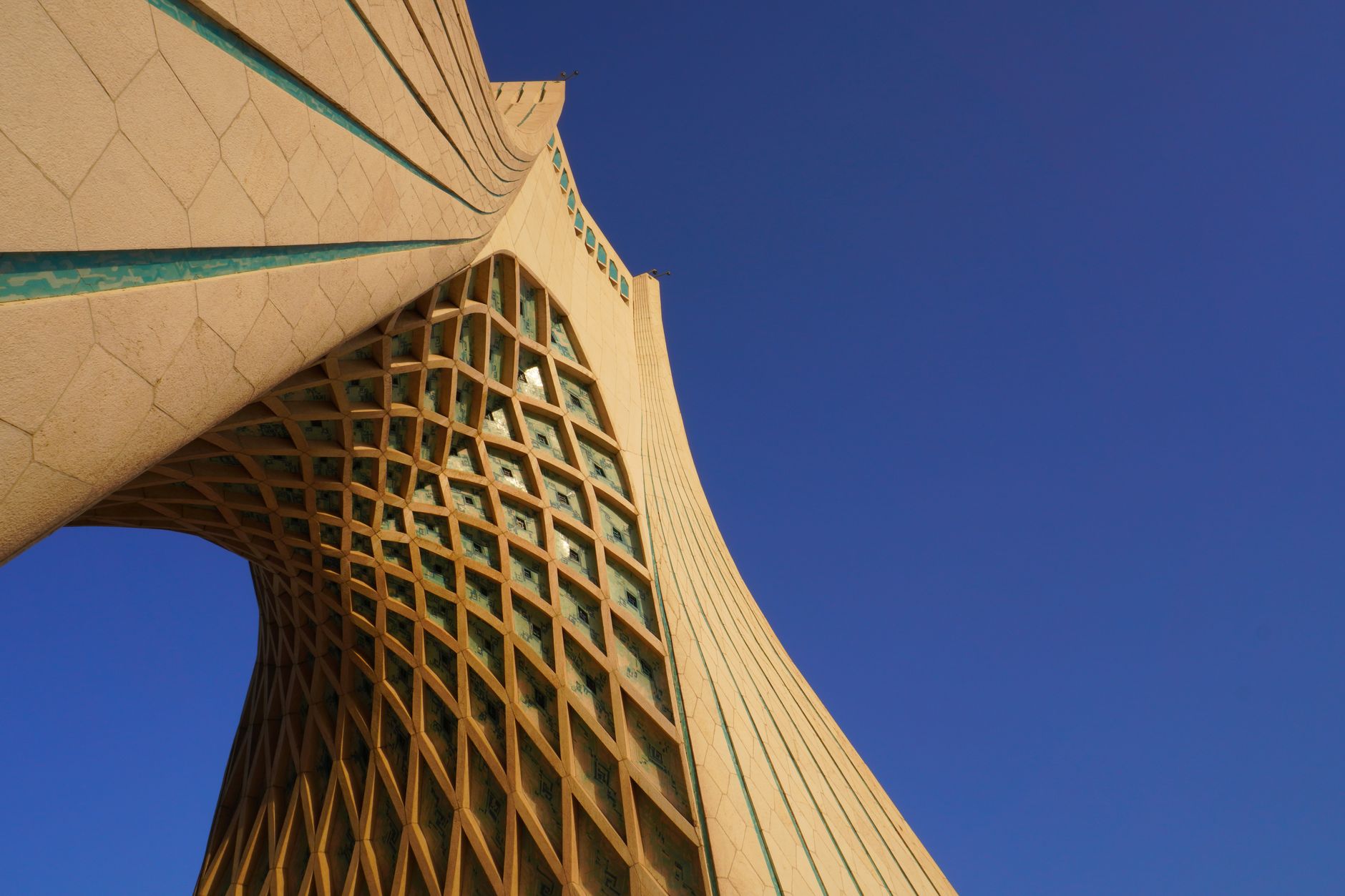 How Much Iran Cost U.S. Households? Moody's Estimate