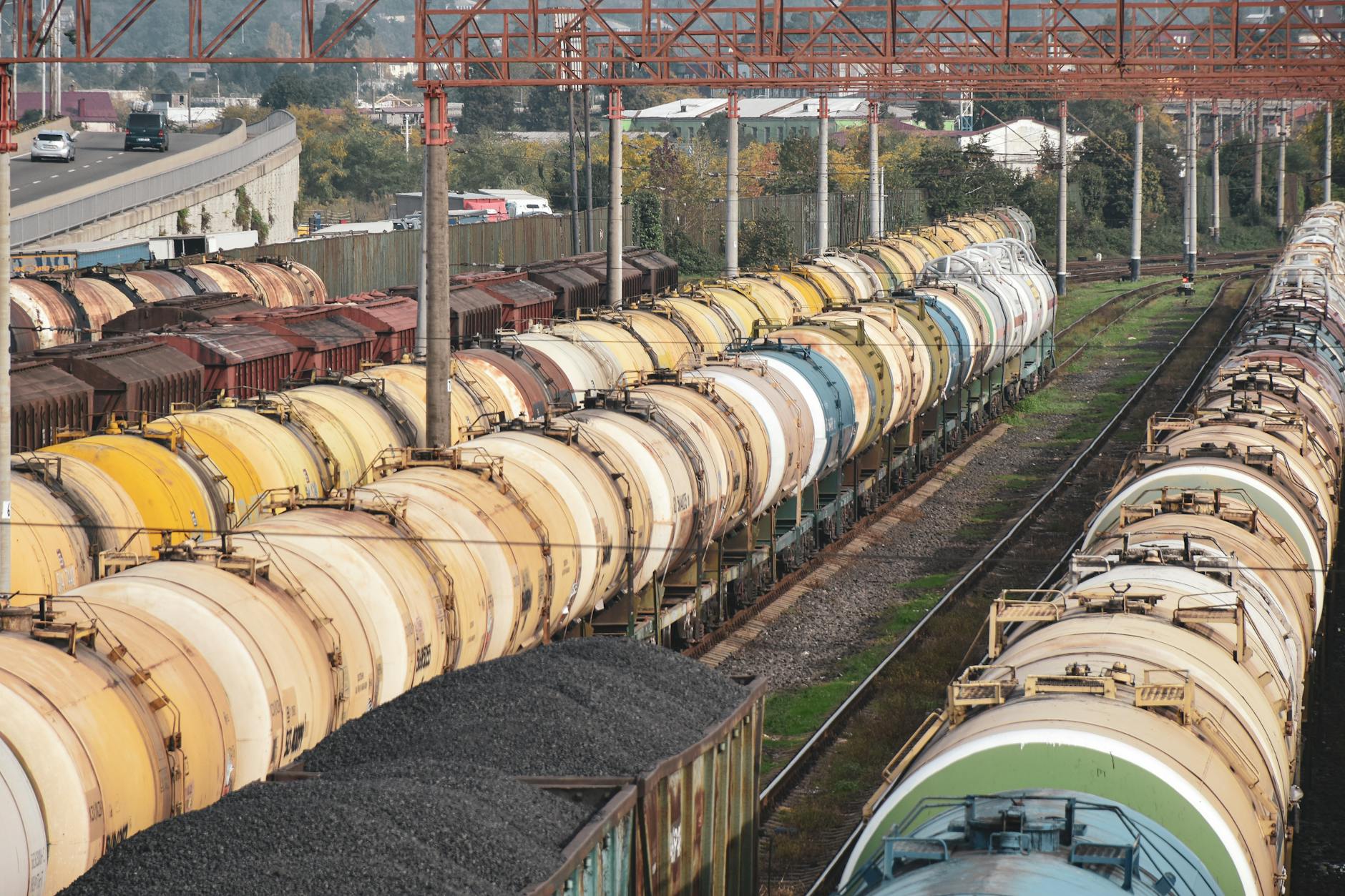 Investors Riding Commodity Supply Tailwinds in LatAm Bets