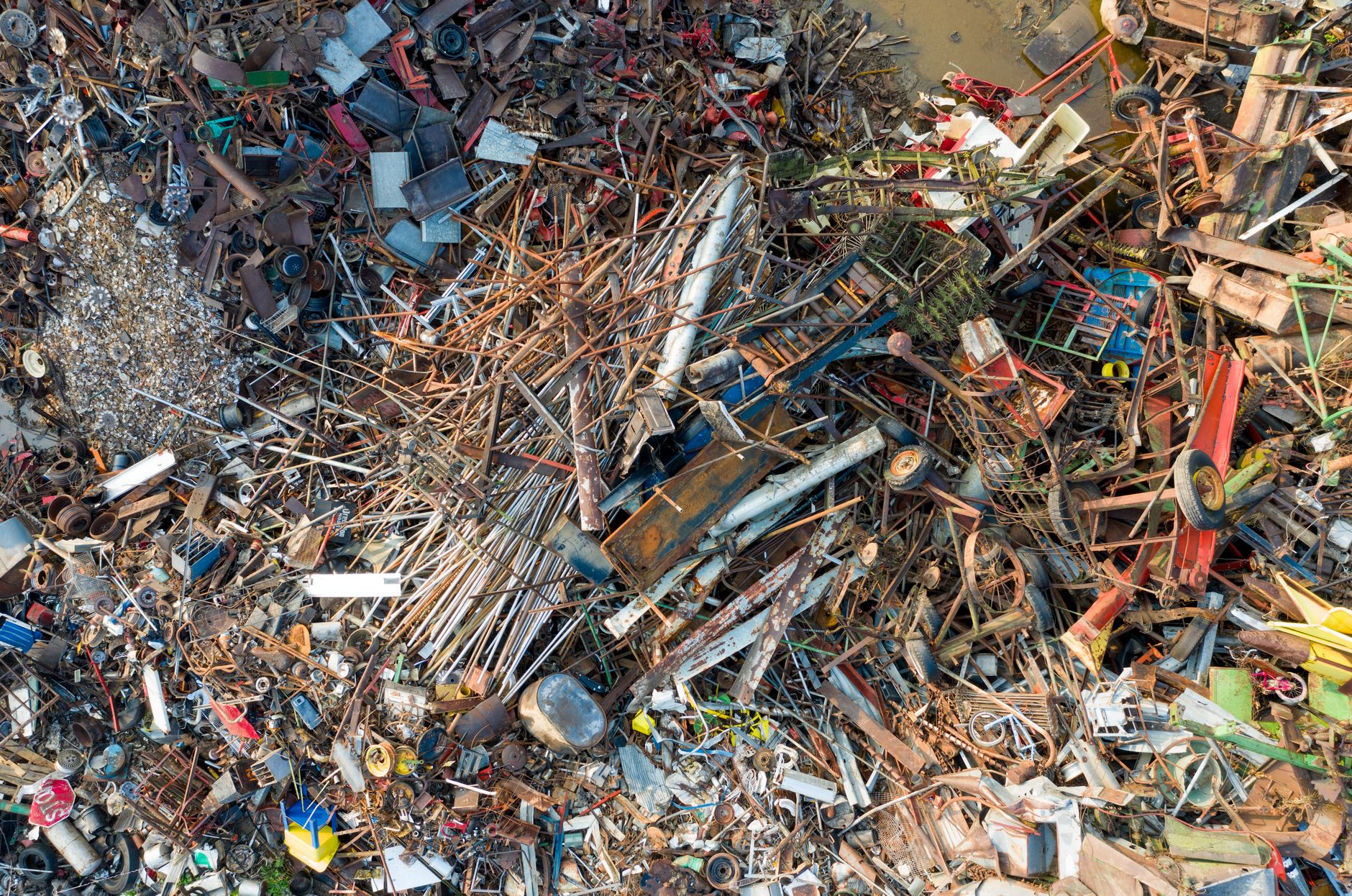JPMORGAN Waste Management: Where’s the Smart Money Now?