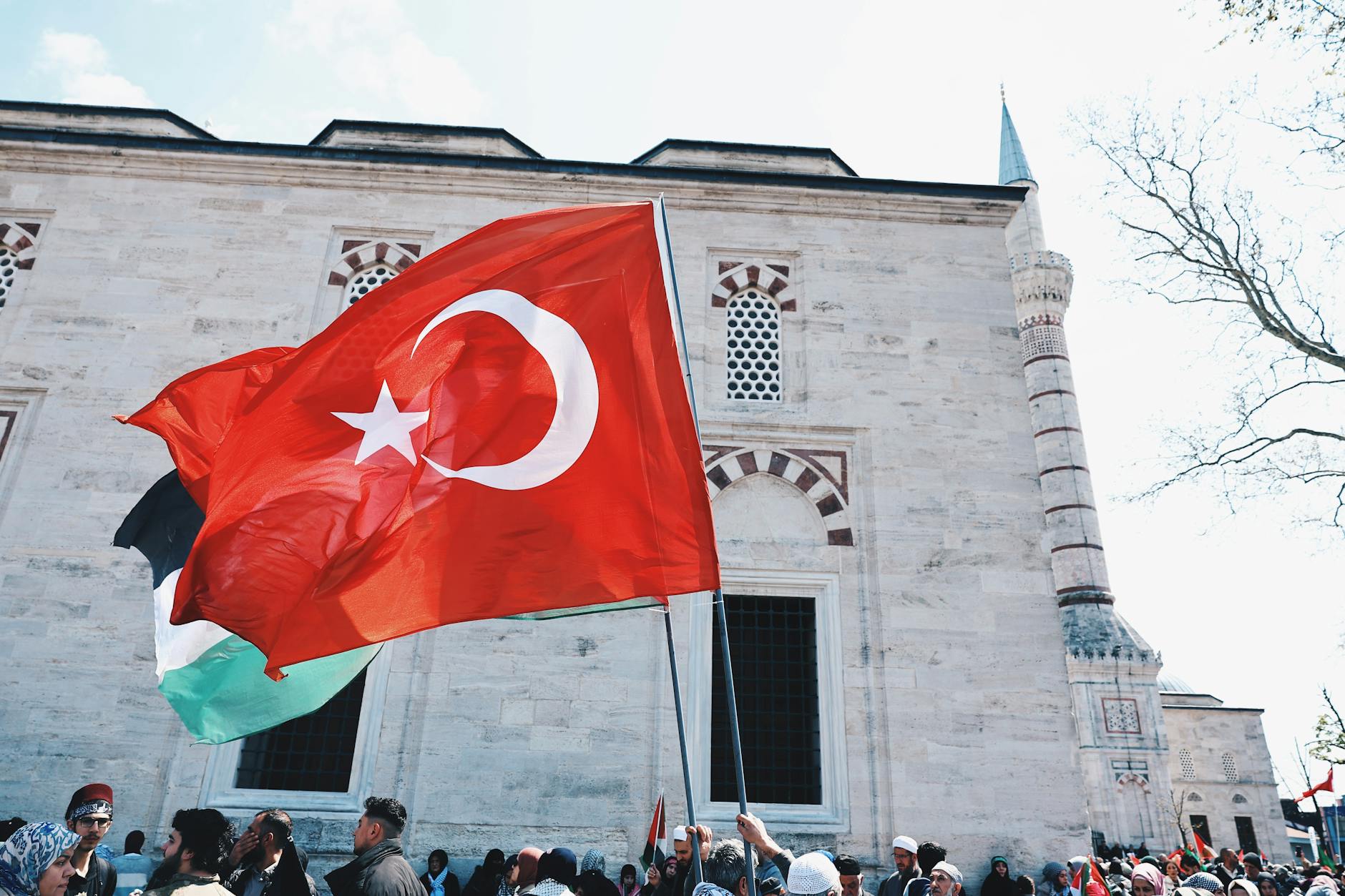 Lockheed Stock 2026 Rally Real: Earnings Drive Surge