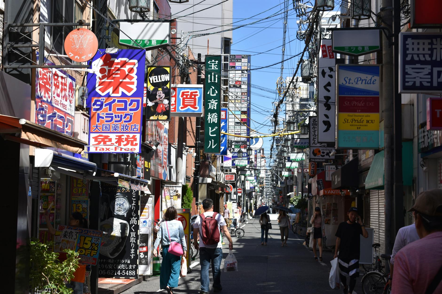 Low-Cost Europe, Japan Stocks Draw Investors in 2026