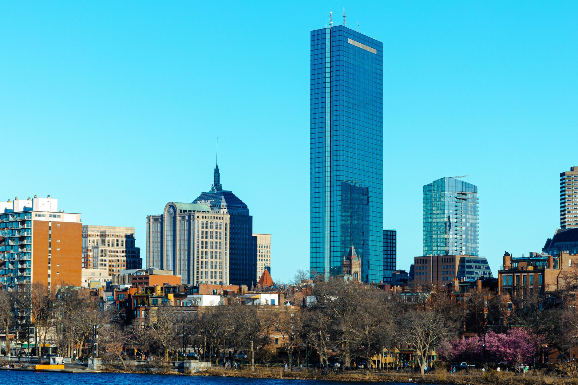 MassMutual Says Americans’ Share Rising Daily, Crandall Warns
