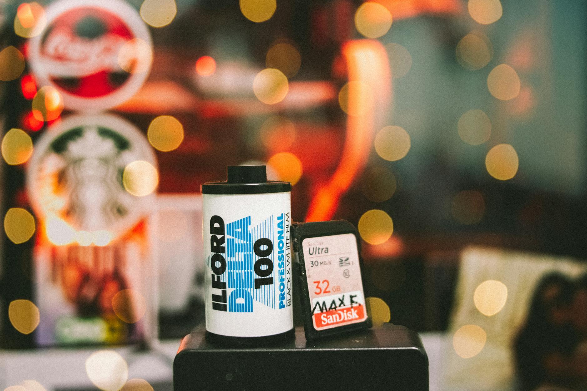 Micron, Sandisk Memory Stocks Slump Amid Energy Shake-Up