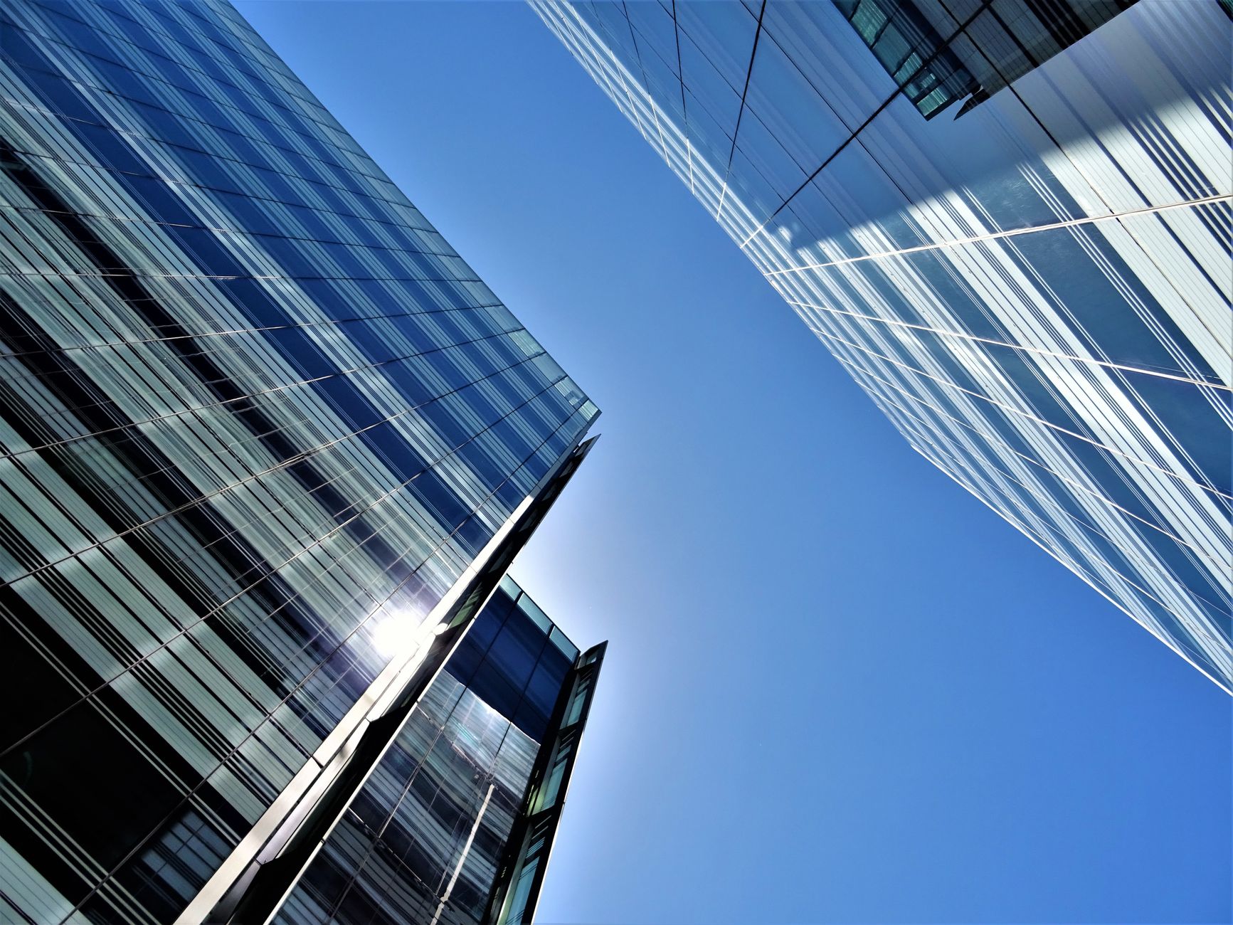 MSTX MSTU: Which MicroStrategy 2x ETF Survives Volatility