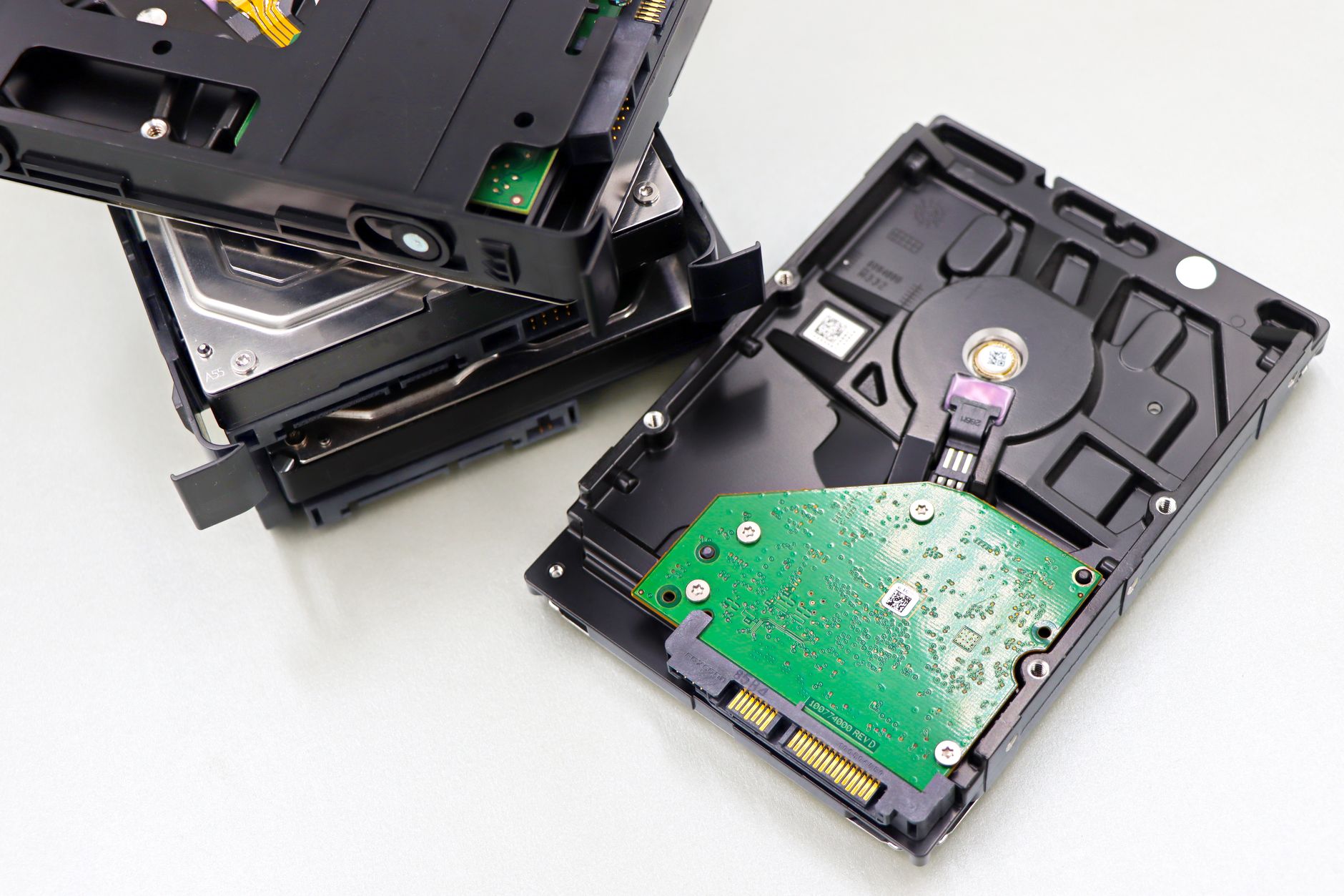 NVIDIA Strikes Memory Chip Deal as AI Pull Slows Tech Stocks