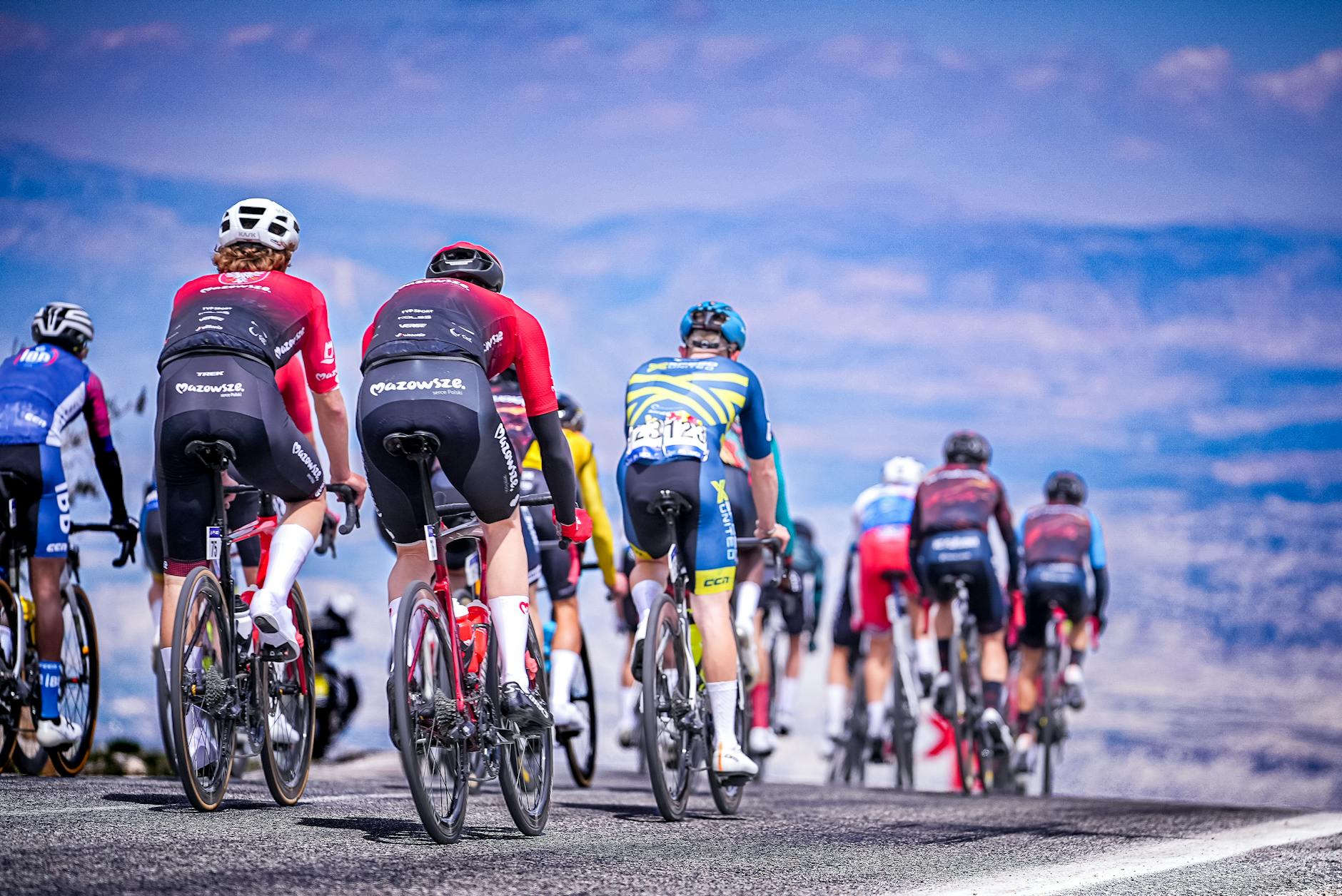 Peloton Soars Profit Turnaround on Raised Guidance, Spotify