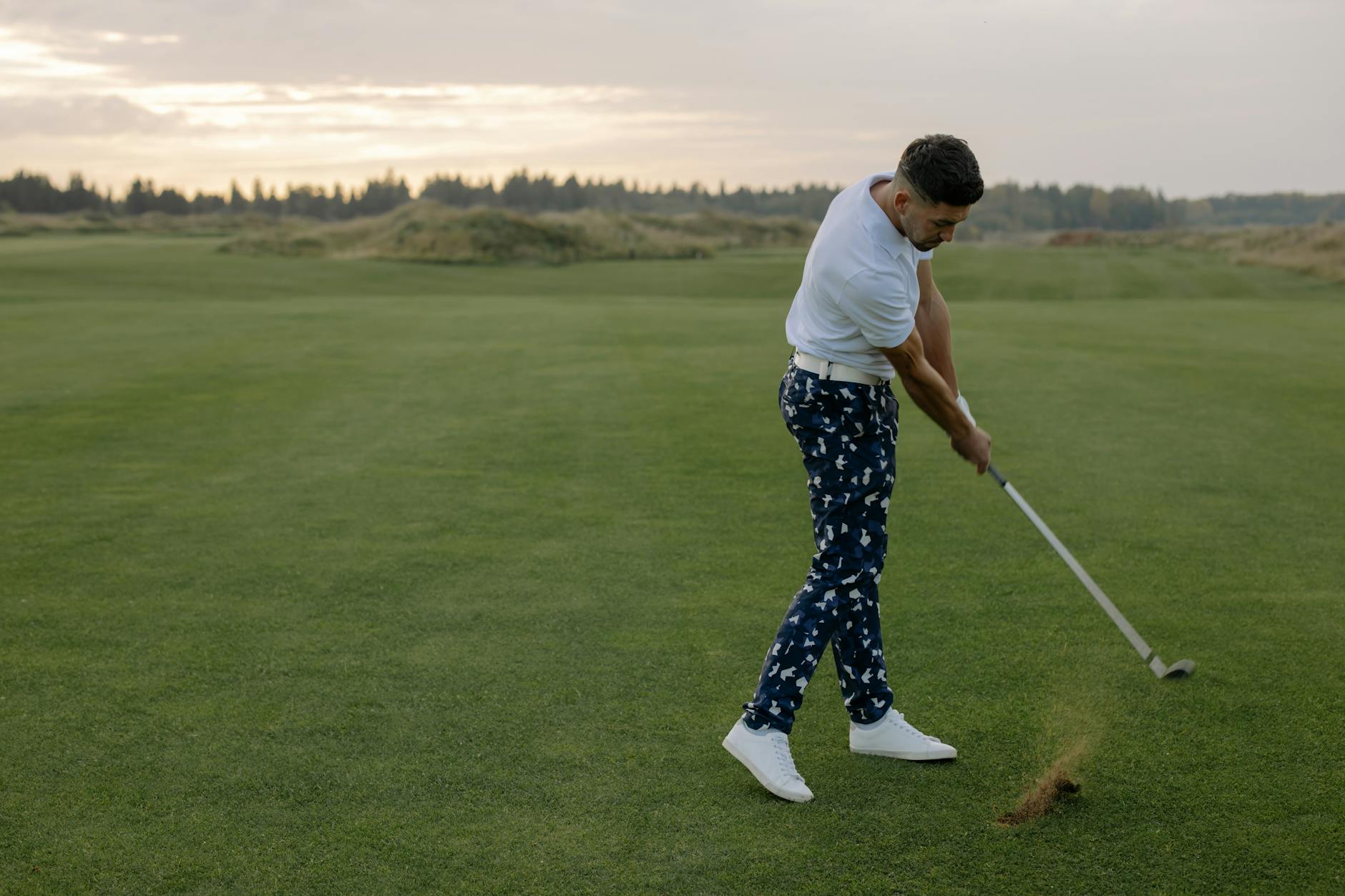 Playing Golf Alone Make You Sharper at Work, Experts Say