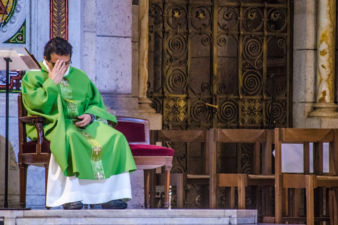 Pope Calls for AI Regulation After Anthropic Meeting