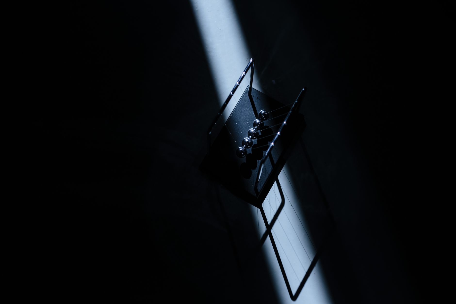 Qtum QQQ: Does Quantum-Computing ETF Beat Nasdaq-100?