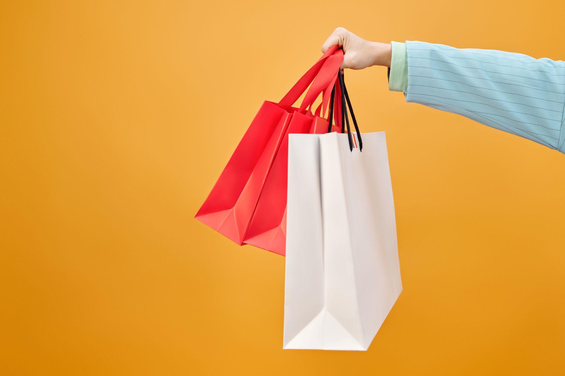 Rapid Retail Mood Swings Trigger Caution as BTC Dips
