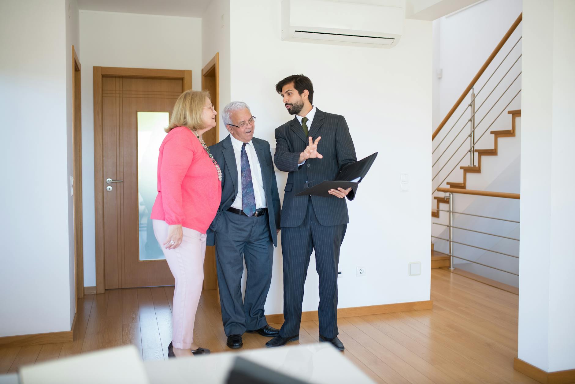 Real Estate Agents Hope Warsh Eases Housing Turbulence