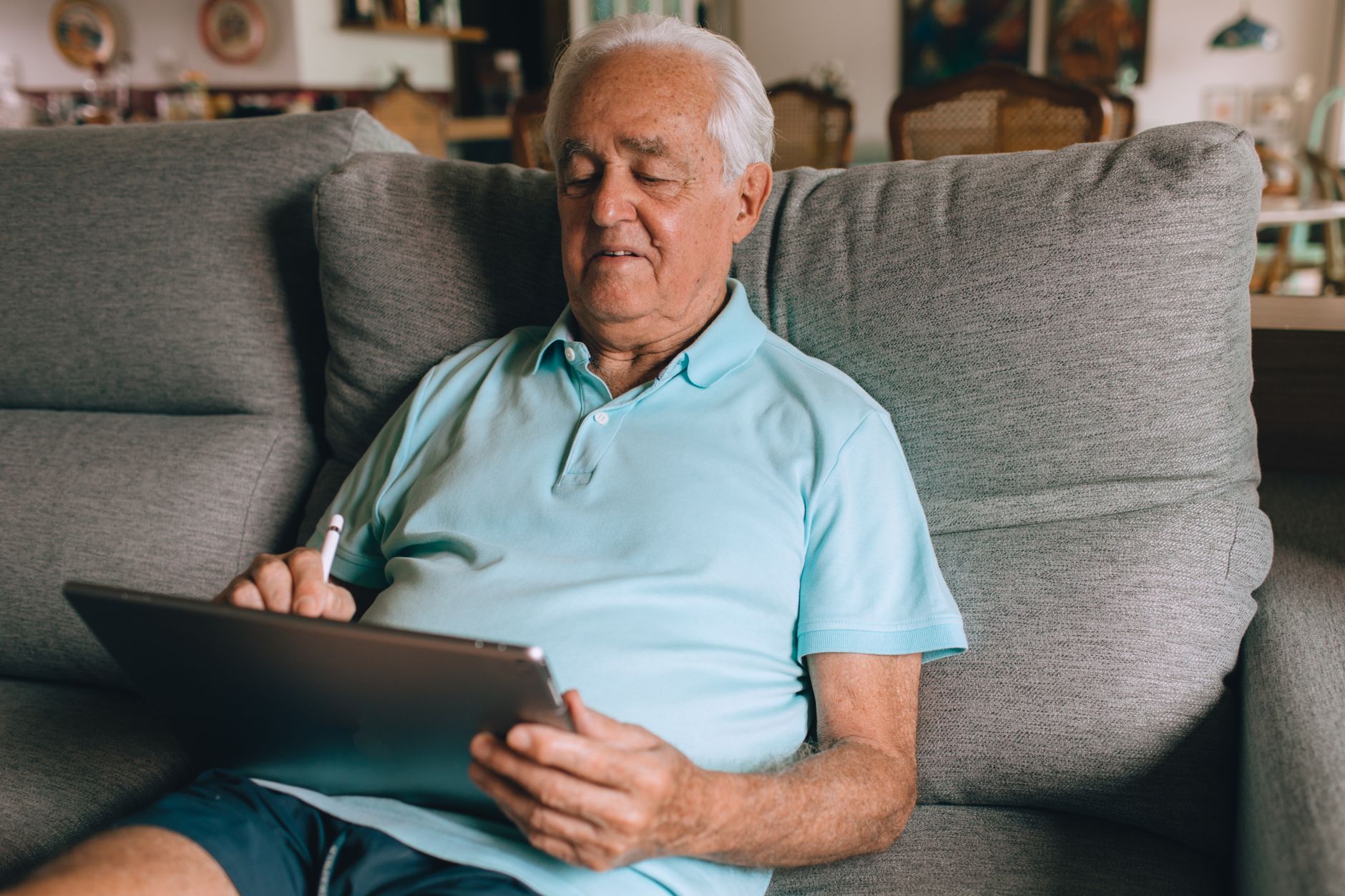 Retirees Dropping Traditional Bonds for 12% Income Fund